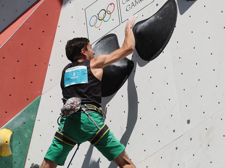 Bouldering